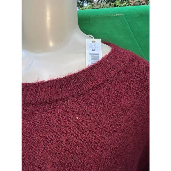 NWT Max Studio Pullover Crew Neck Sweater Garnet Long Sleeve Womens Size M - Picture 6 of 6